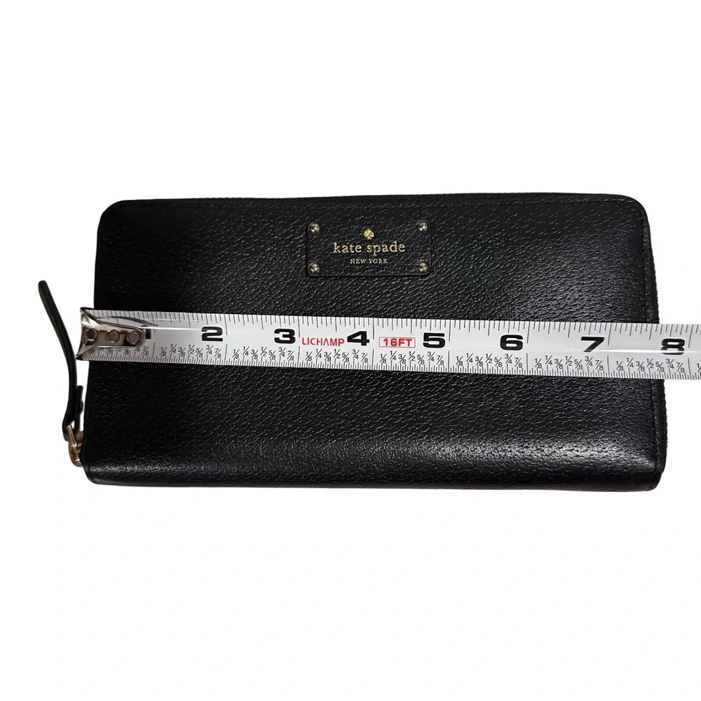 Kate Spade New York Black Leather Zip Around Wallet Gold Hardware Like New EUC